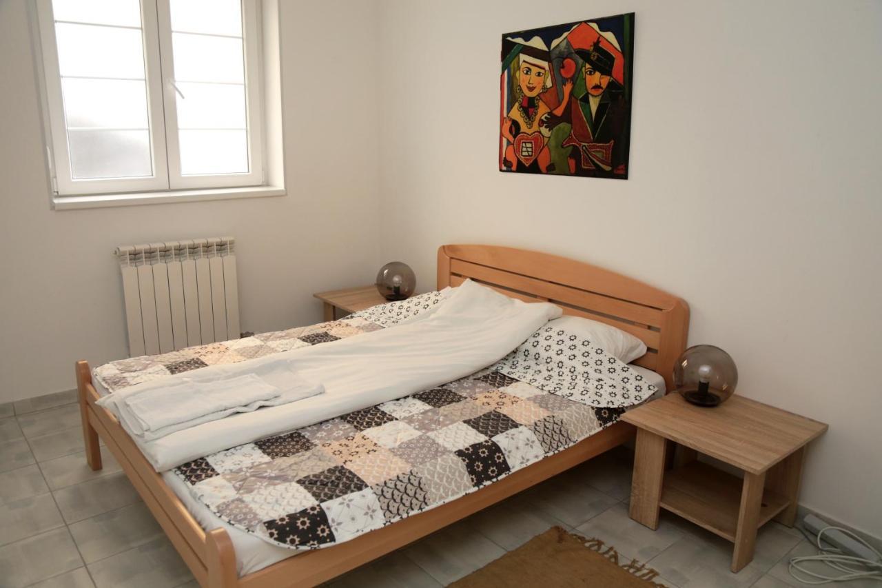 Petars Apartment Belgrado Buitenkant foto