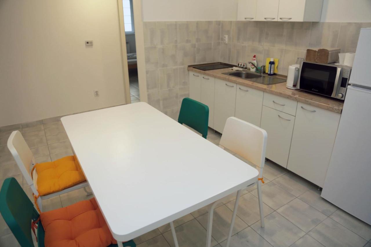 Petars Apartment Belgrado Buitenkant foto